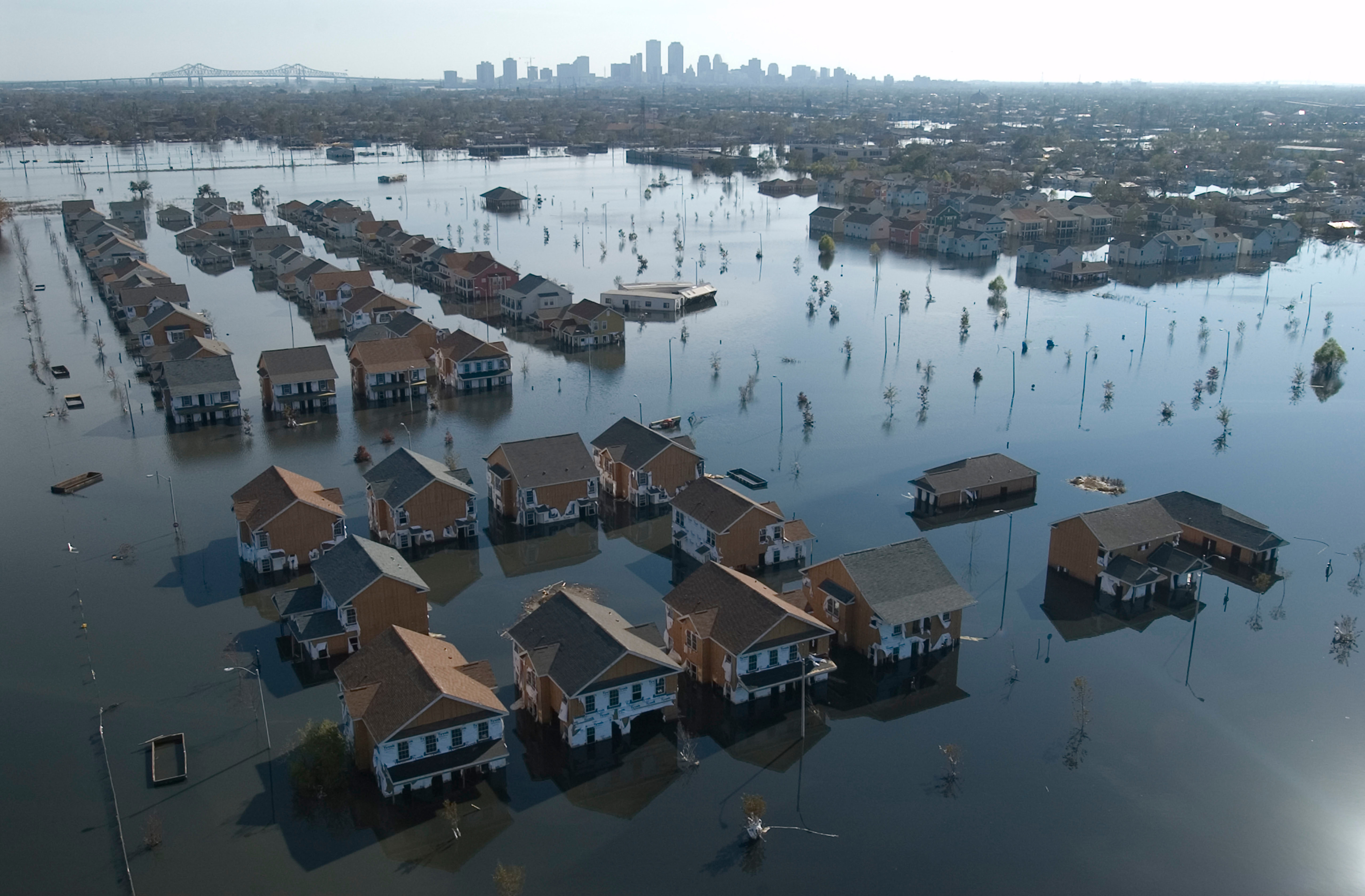 huizen staan onderwater
